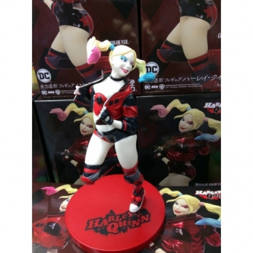 Harley Quinn - Figurine Harley Quinn Jump Normal Version