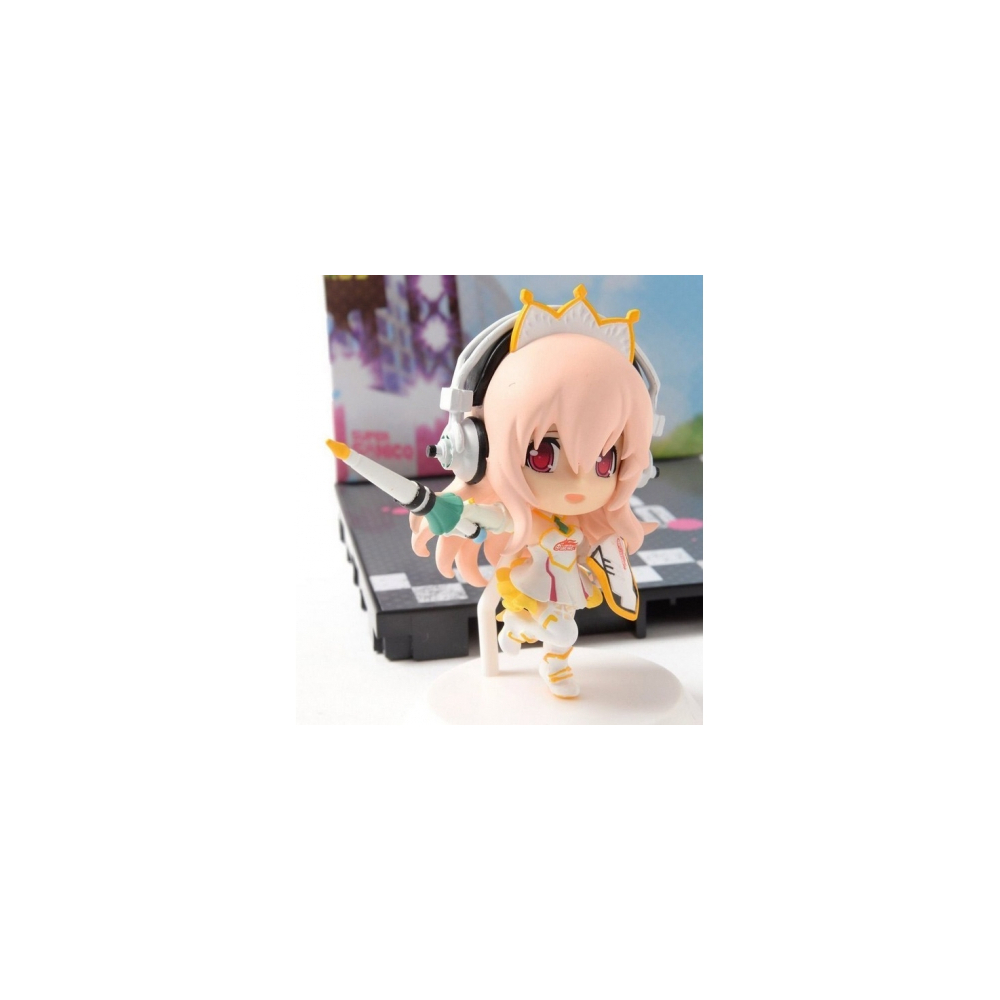 Super Sonico – Figurine Super Sonico Kyun-Chara Racing Miku