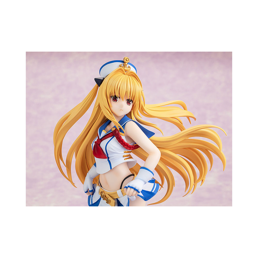 To Love-Ru Darkness - Figurine Golden Darkness Breezy Seaside Ver.