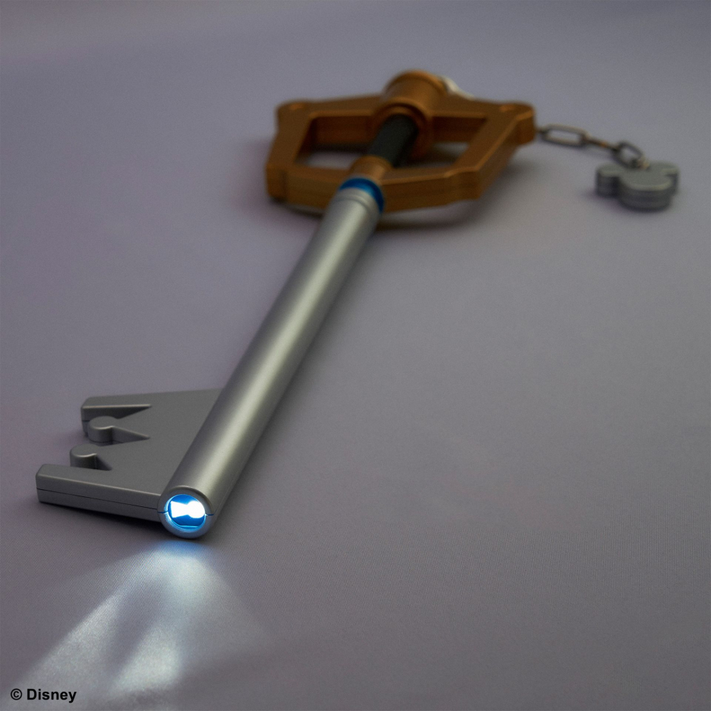 Kingdom Hearts - Réplique de la Keyblade (Light Up)