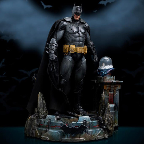 DC Comics - Figurine Batman Unleashed Ver. Deluxe