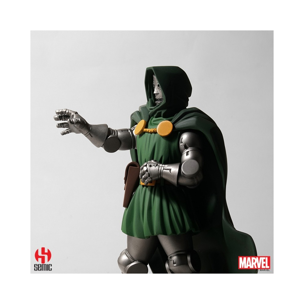 Marvel - Figurine Dr Doom Legacy Collection