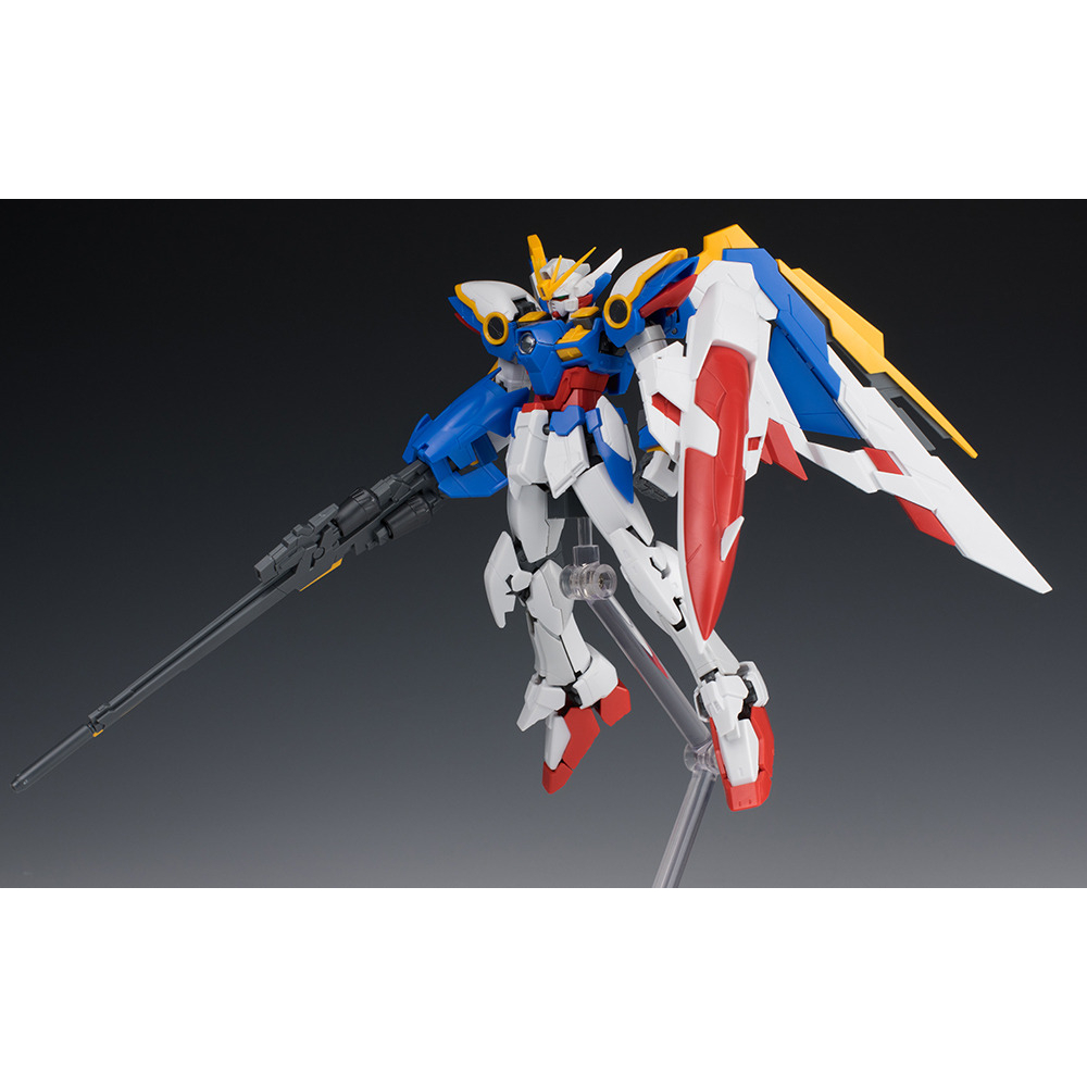 Gundam - Maquette Wing Gundam Ew 1/144 [RG]