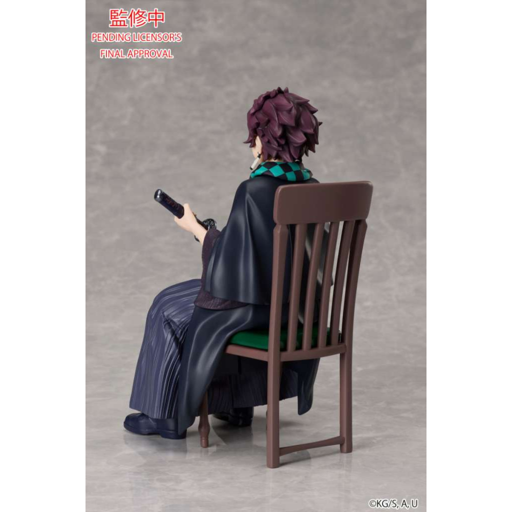 Demon Slayer Kimetsu No Yaiba - Figurine Tanjiro Kamado Non Scale